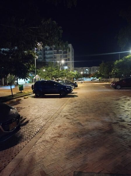 PARQUEADEROS VISITANTES