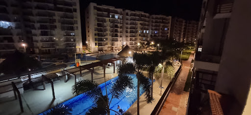 PISCINA SEMIOLIMPICA